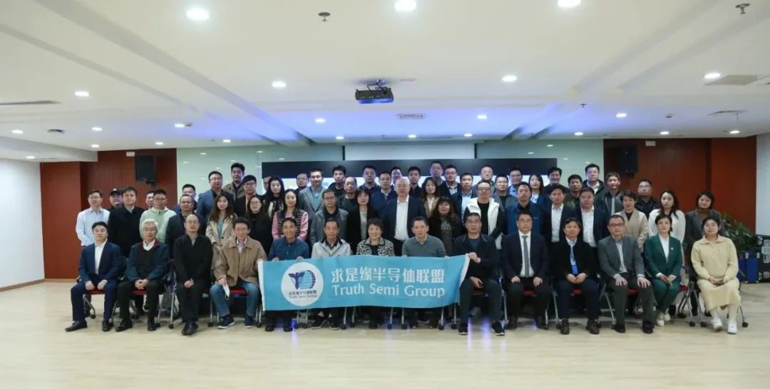 16824754111253475D5C.jpg 640.jpg